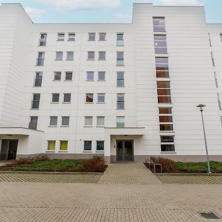 Wilczak Apartment With Free Garage Poznan By Noclegi Renters Екстер'єр фото